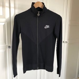 Nike fitted jacket